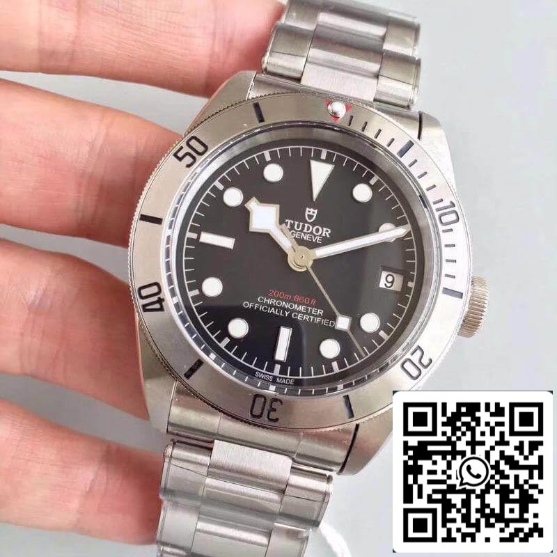 Tudor Heritage Black Bay M79730-0001 ZF Factory 1:1 Best Edition Swiss ETA2824-2 Superlumed Dome-shaped Black Dial