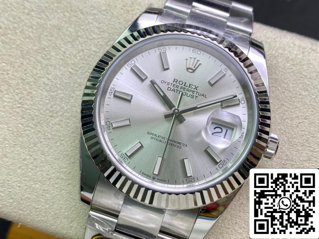 Rolex Datejust M126334-0003 41 mm Oyster-Armband, sauberes Fabrikweißes Zifferblatt