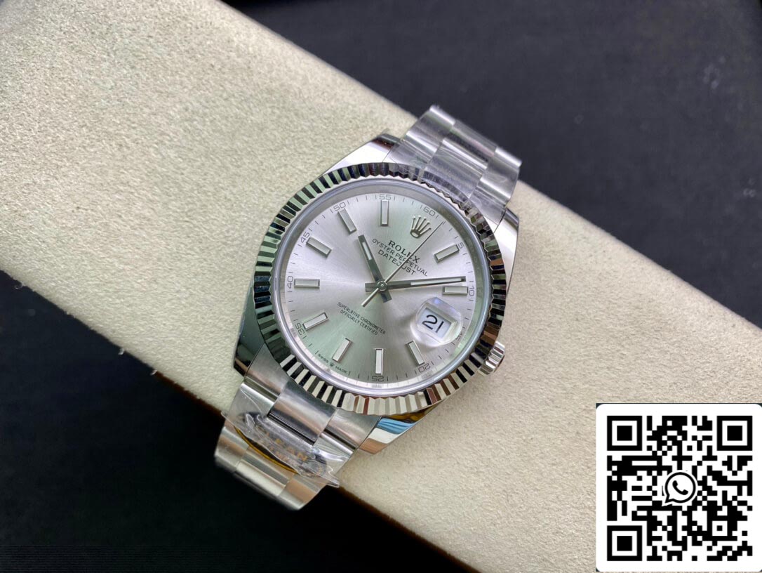 Rolex Datejust M126334-0003 41 mm Oyster-Armband, sauberes Fabrikweißes Zifferblatt