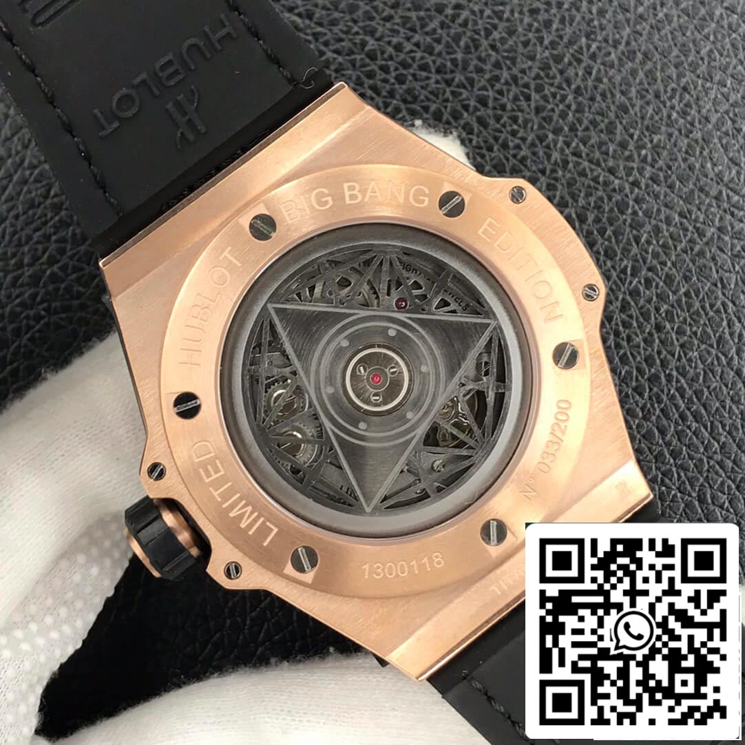 Hublot Big Bang 415.OX.1118.VR.MXM17 1:1 Best Edition WWF Factory Gold Dial US Replica Watch