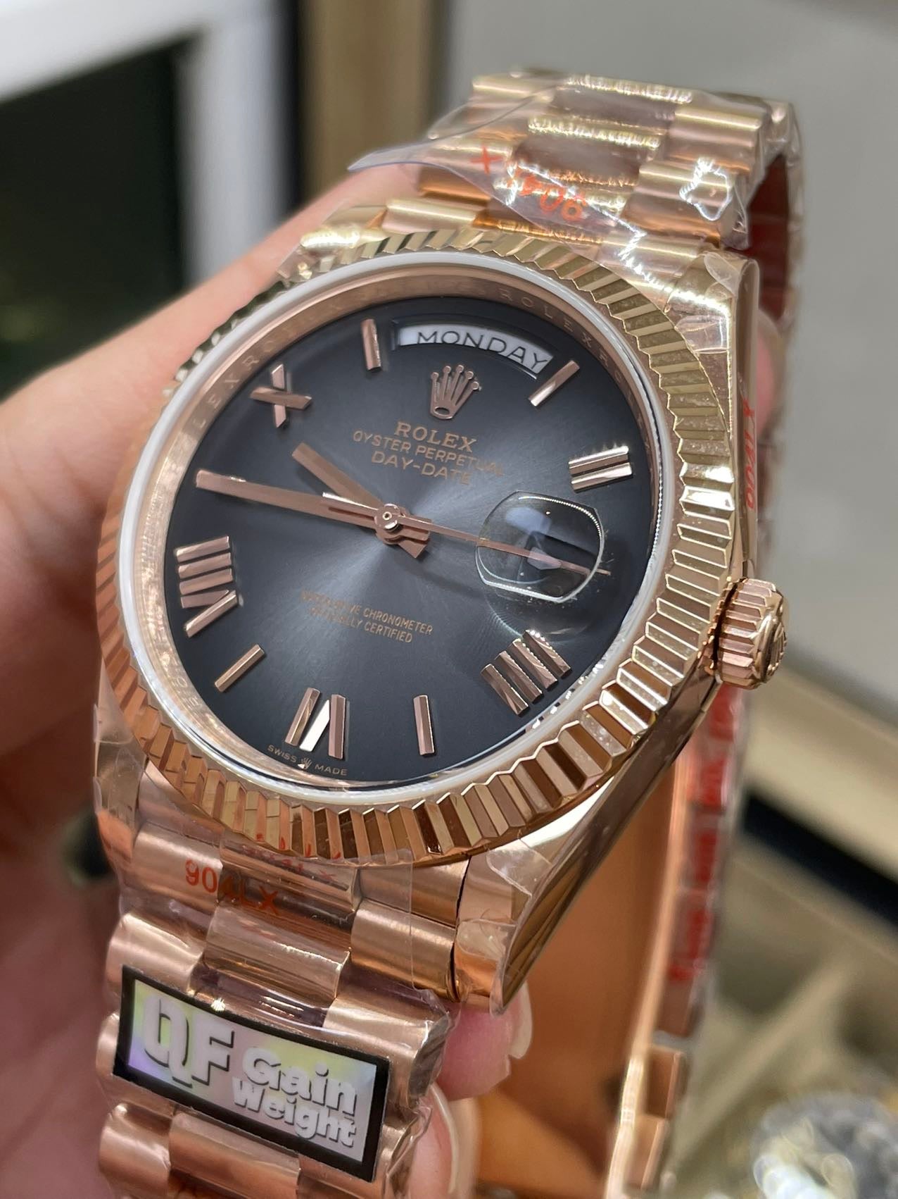 Rolex dévoile la nouvelle Day-Date 40 mm avec cadran ardoise fumée 2024 QF Factory 1:1 Best Edition 