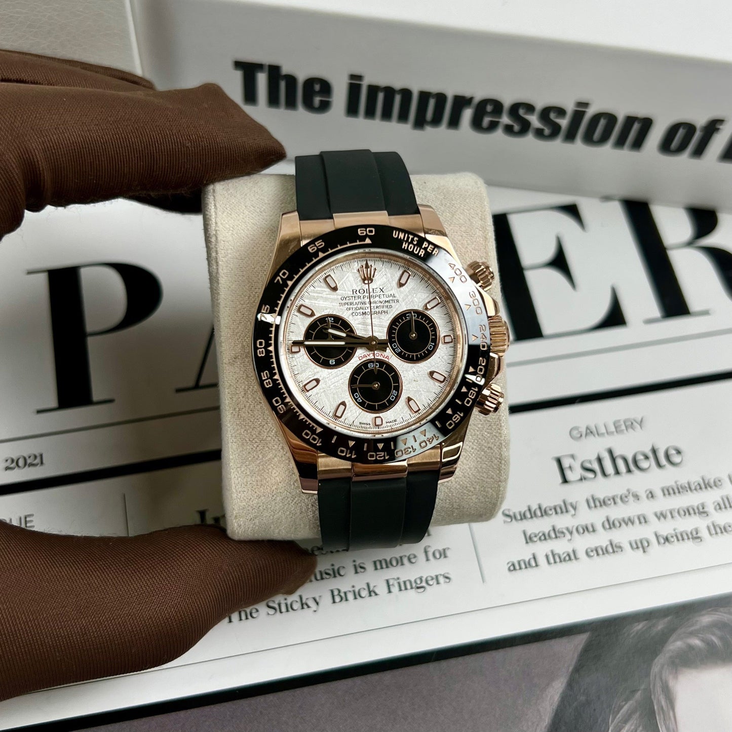 Rolex Cosmograph Daytona 116515LN cadran météorite revêtement or rose 18 carats