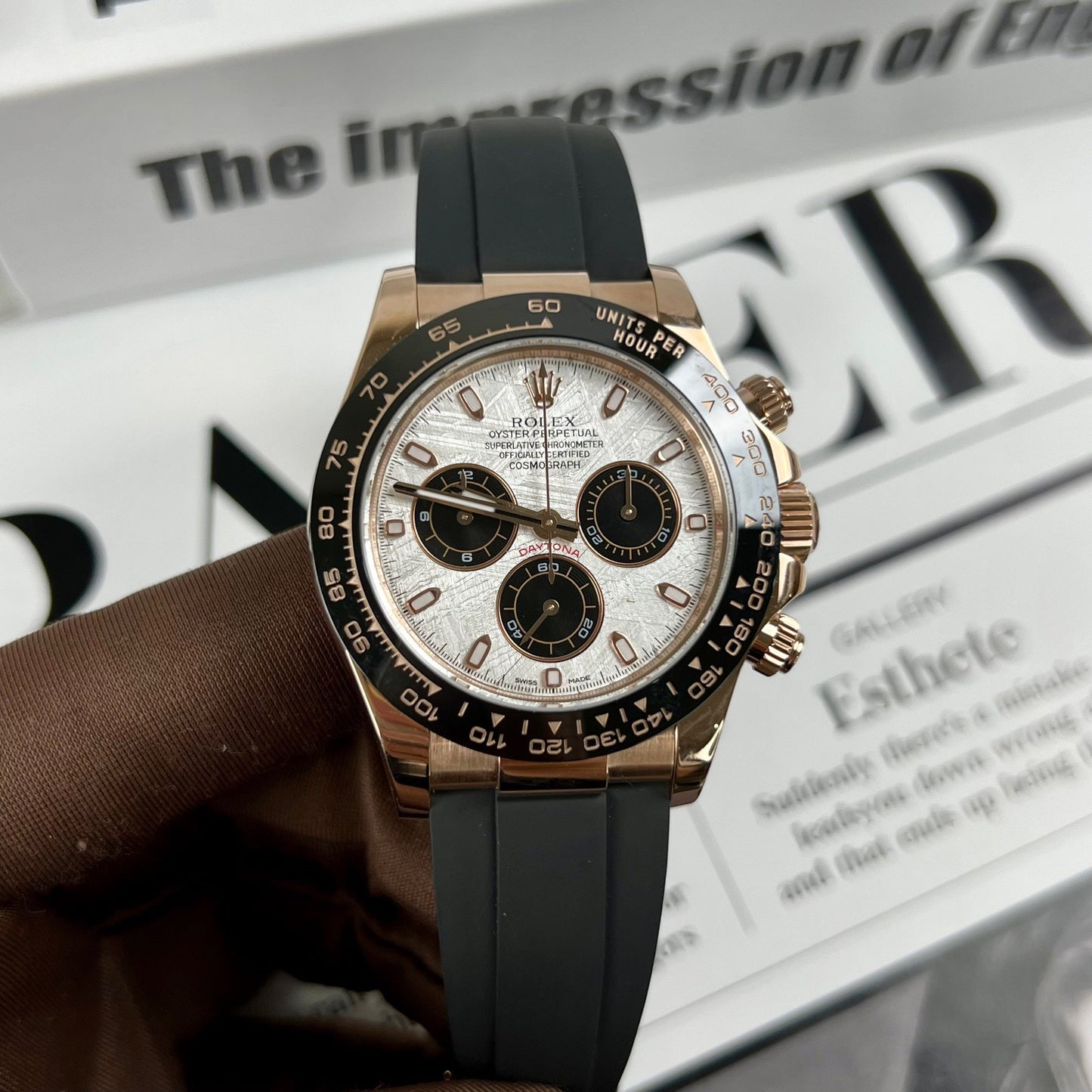 Rolex Cosmograph Daytona 116515LN cadran météorite revêtement or rose 18 carats