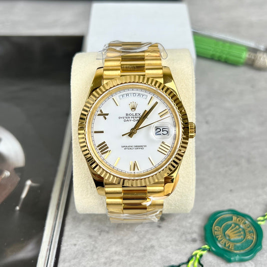 Rolex Day-Date 40 228238-0042 enveloppé d'or 18 carats Avec un poids de 150 grammes