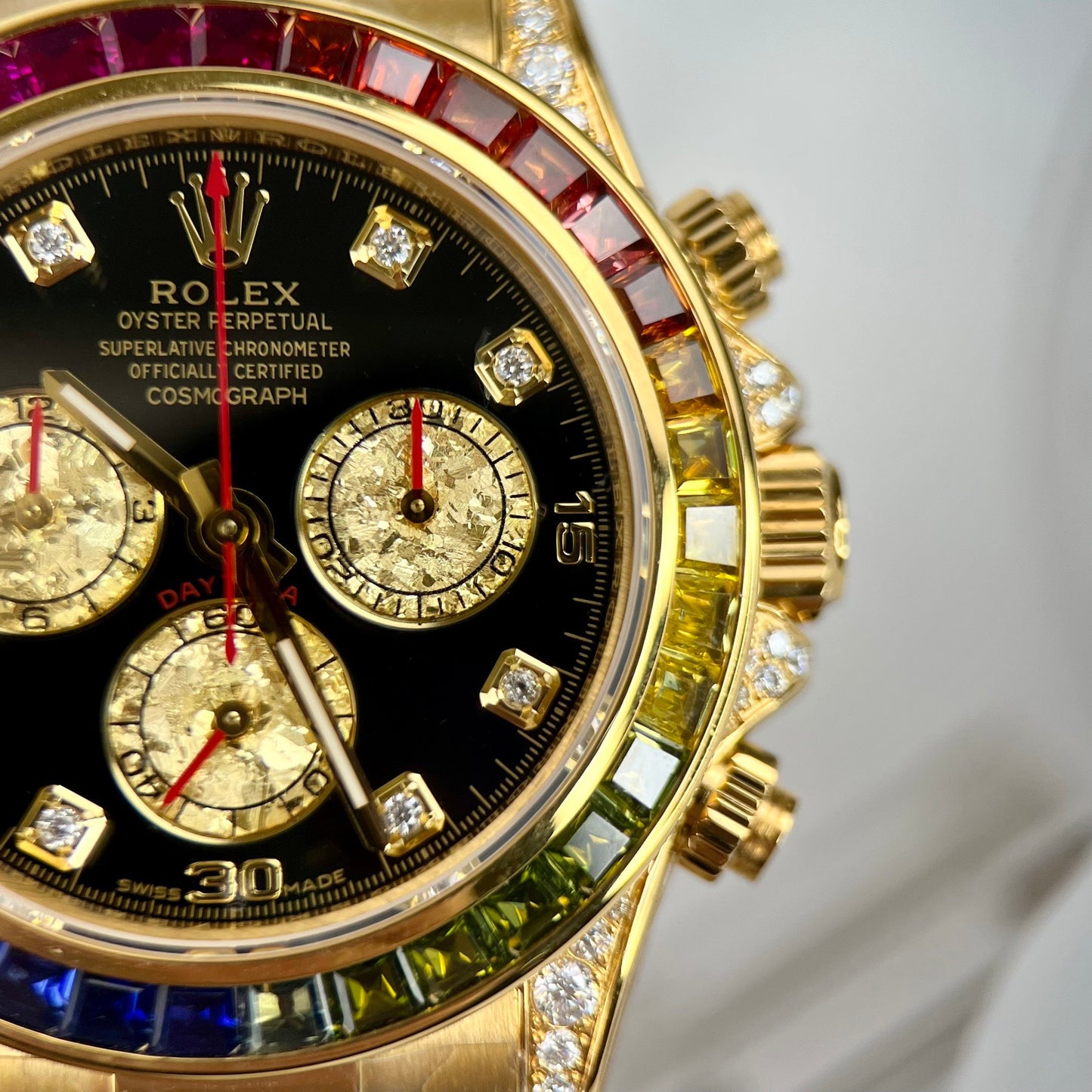 Rolex Cosmograph Daytona Rainbow 116598 RBOW-78608 [Or personnalisé, moissanite, pierre rubis]