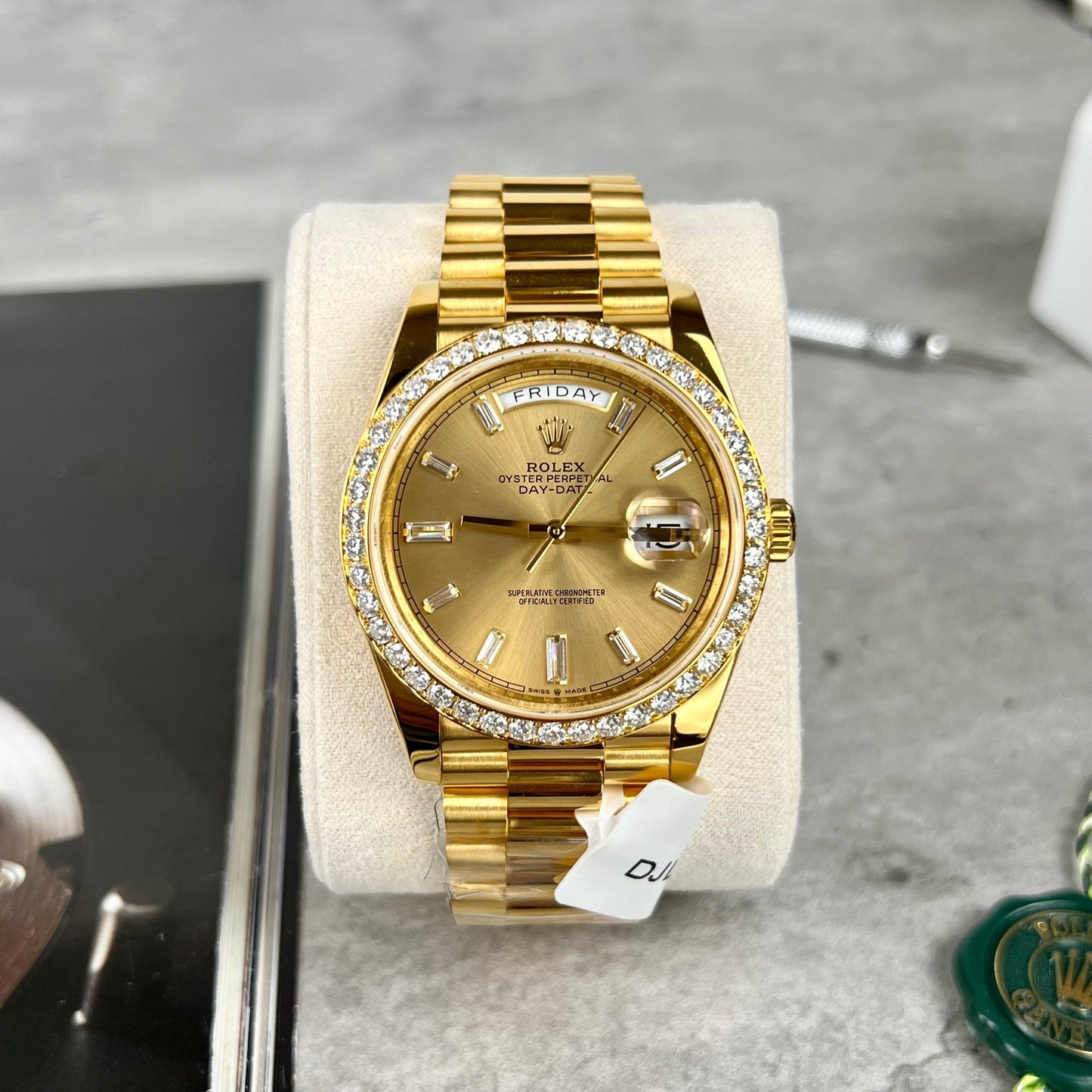 Rolex Day-Date 40 228238 Champage dial Gold Filled 18k Moissanite Bezel