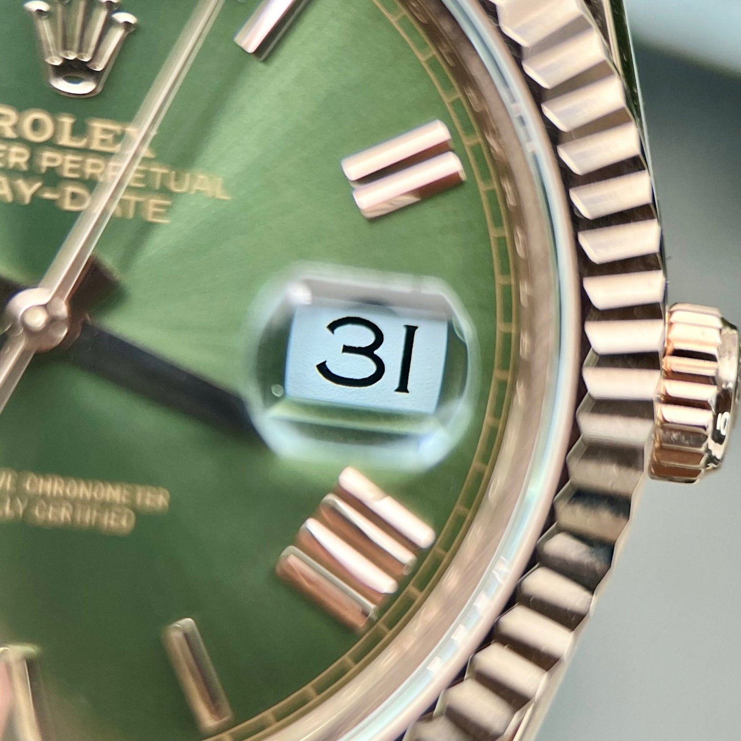 Rolex Day-Date 40 228235 Gold Filled 18k with 150 gram weight green dial