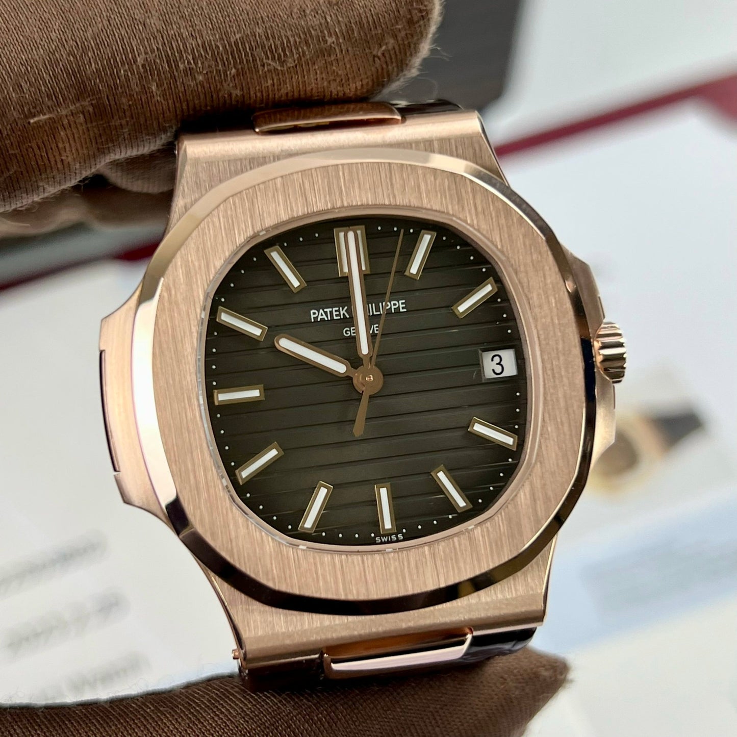 Patek Philippe Nautilus 5711/1R-001 –Wrapped 18k rose gold Leather band version