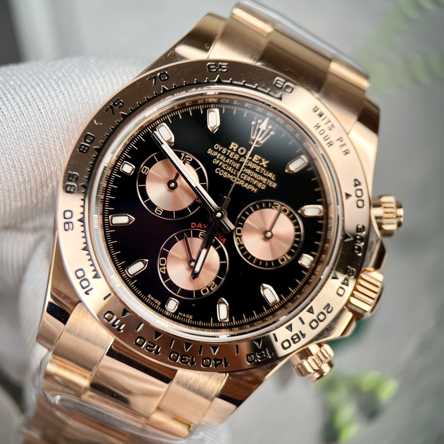 Rolex Cosmograph Daytona M116505-0008 18 Karat Everose-Gold gefüllt