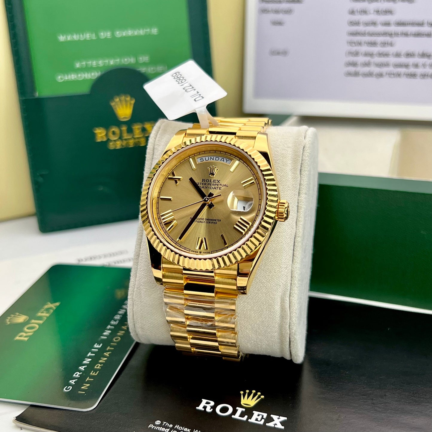 Montre Rolex Day-Date 40 pour homme 228238-0006 avec revêtement en or jaune 18 carats Meilleure édition 1:1