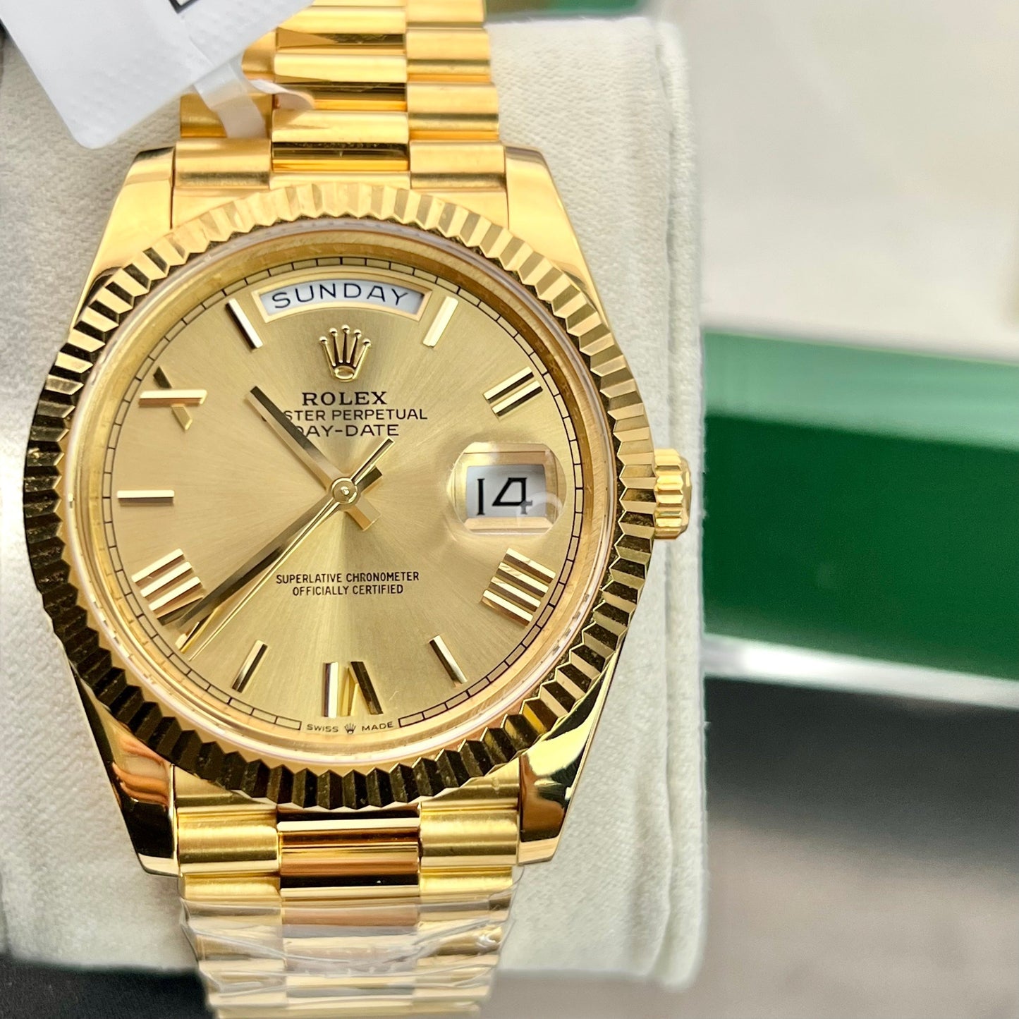 Montre Rolex Day-Date 40 pour homme 228238-0006 avec revêtement en or jaune 18 carats Meilleure édition 1:1