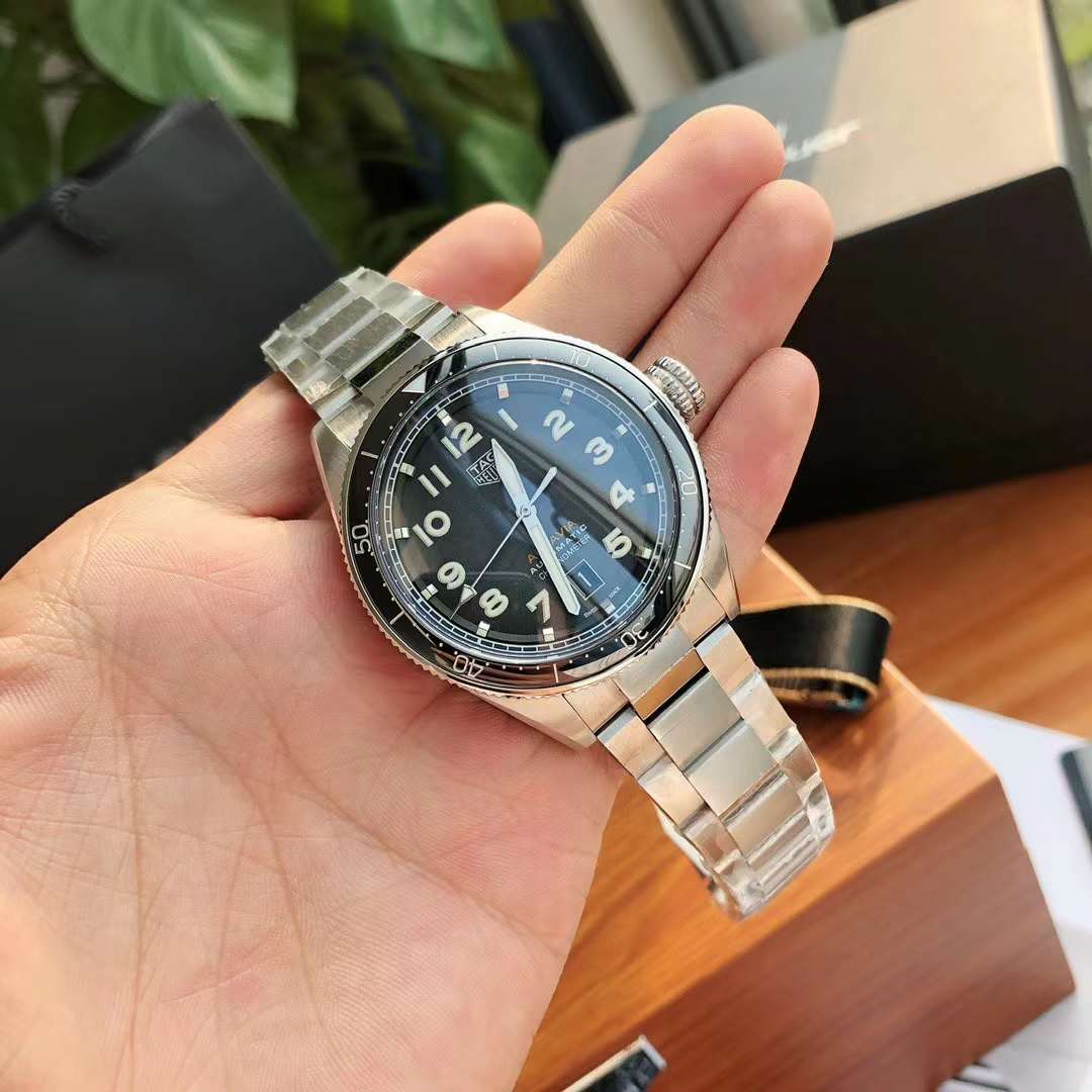 태그호이어 Autavia WBE5116.EB0173 Calibre 5 블루 다이얼 스위스 오리지널 무브먼트