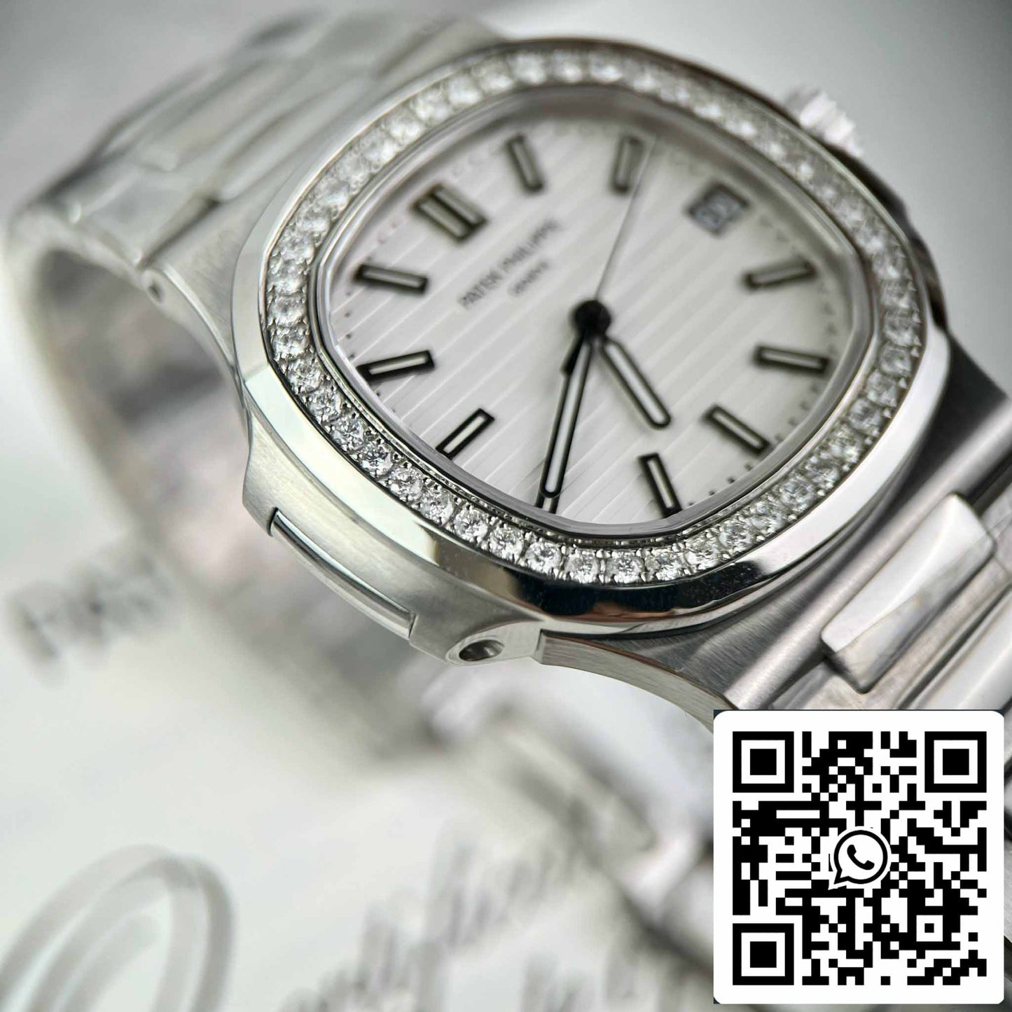 Patek Philippe Nautilus 5711/1A-011 Best 1:1 Edition PPF Factory custom Diamonds Moissanite