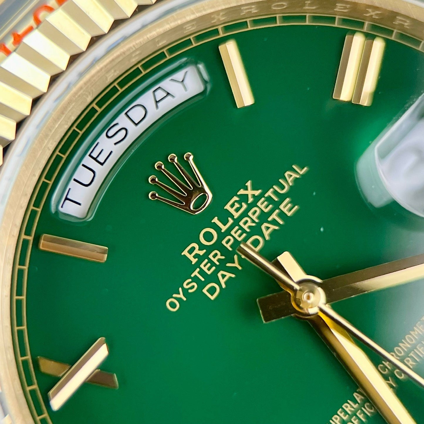 Rolex Day Date M228238-0061 Meilleure édition 1:1 GM Factory V2 Cadran vert Or jaune