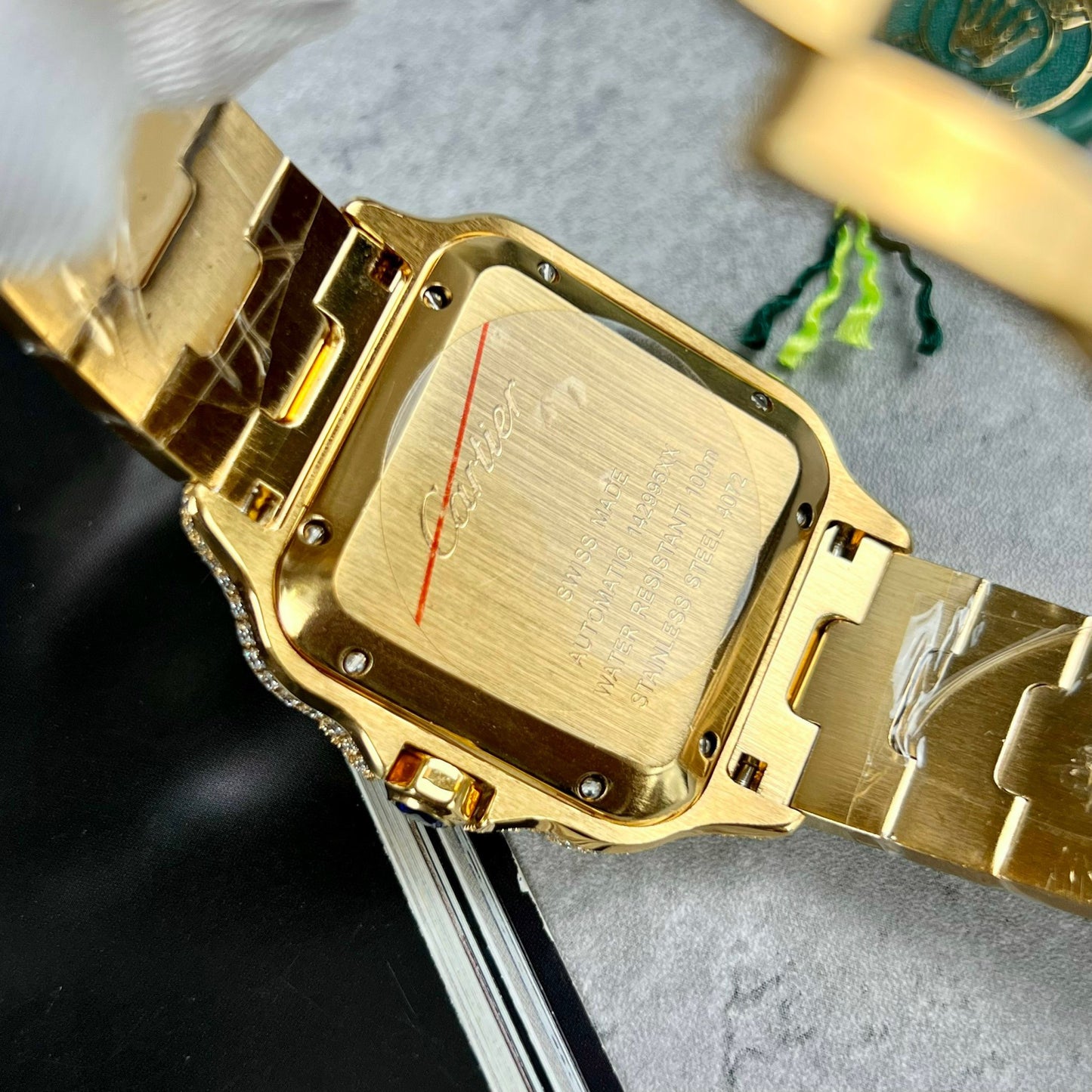 Cartier De Santos Pierre Swarovski complète personnalisée pour homme plaqué or jaune pvd