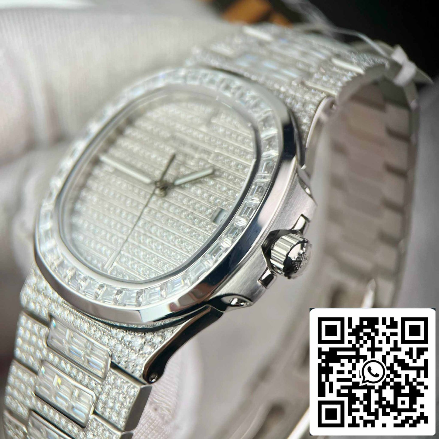 Réplique Patek Philippe Nautilus Jumbo 5719/1G-001 diamants Moissanite complets personnalisés