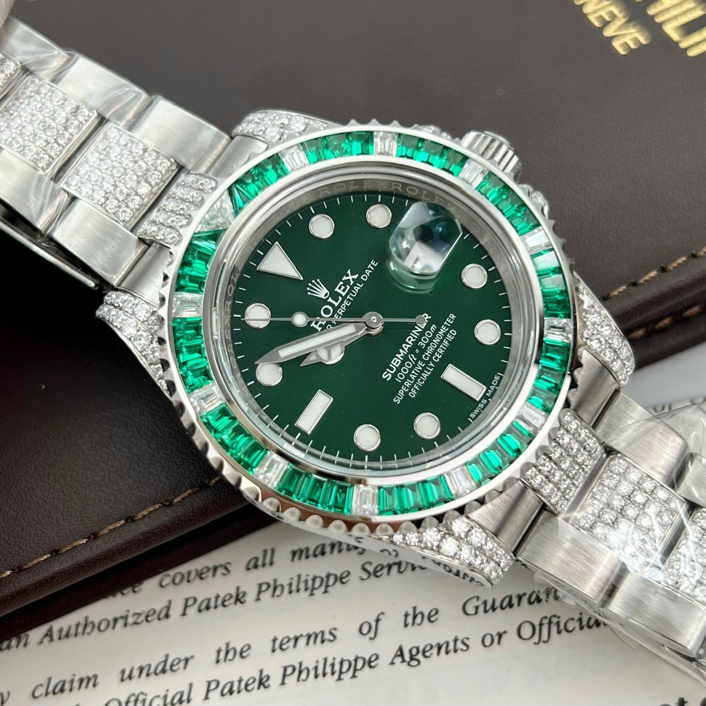 Rolex Submariner Hulk Oystersteel personnalisé Moissanite Diamants super vip