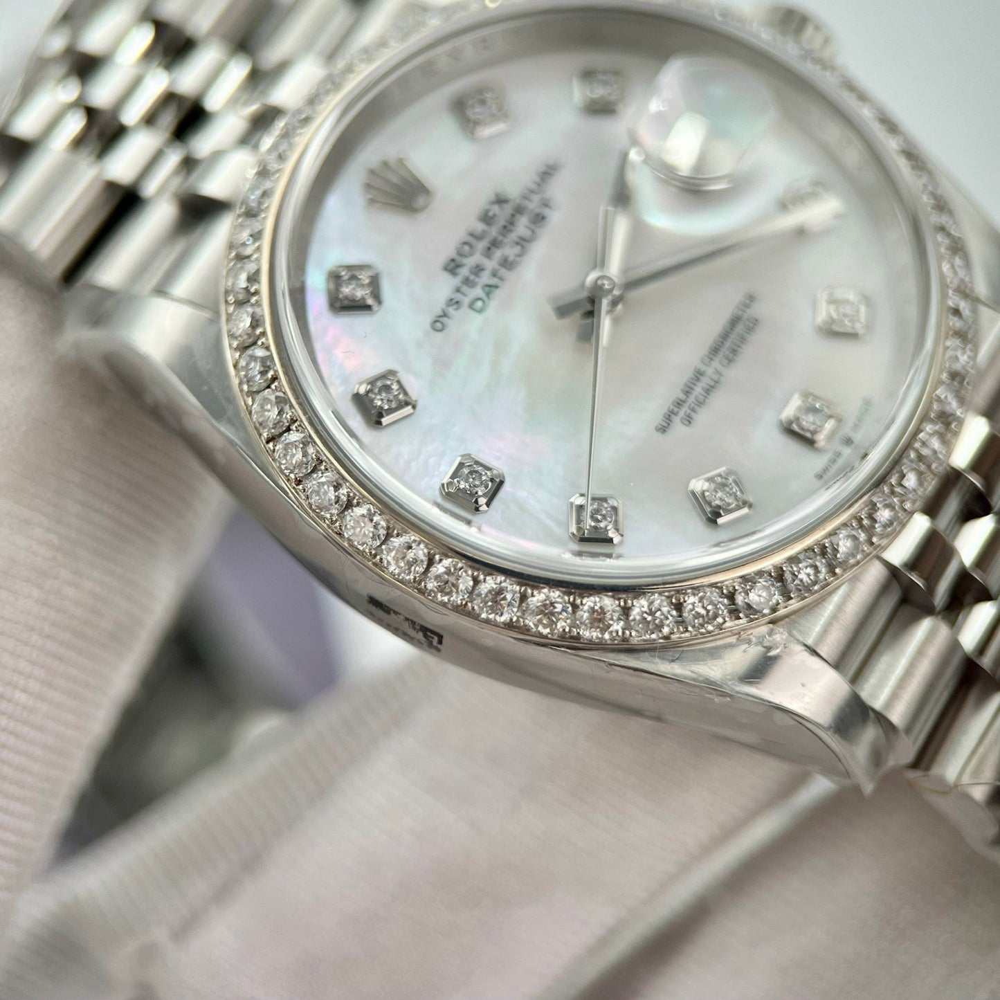 Rolex Datejust M278274-0006 Perlmutt-Zifferblatt, individuelle Diamanten-Lünette