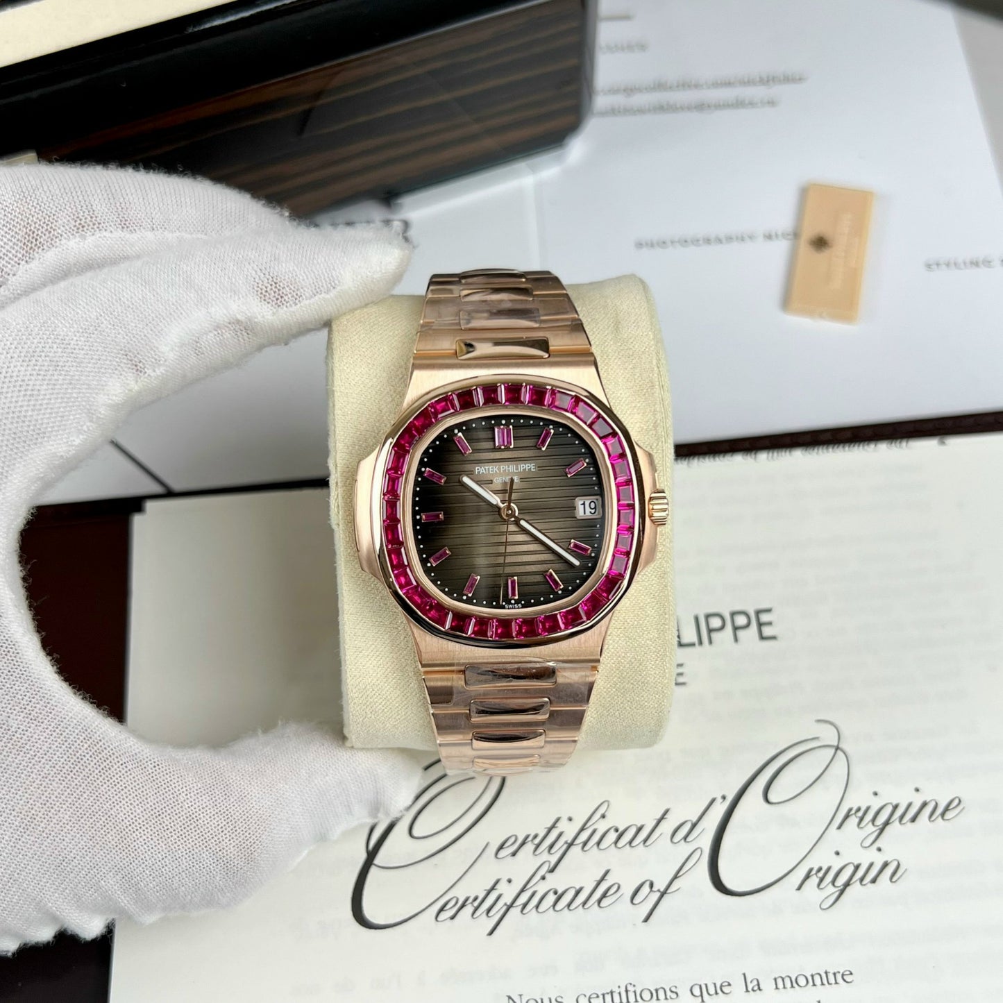 Patek Philippe Nautilus 5711 18k rose gold 1:1 best Edition PPF Factory custom Ruby Stone