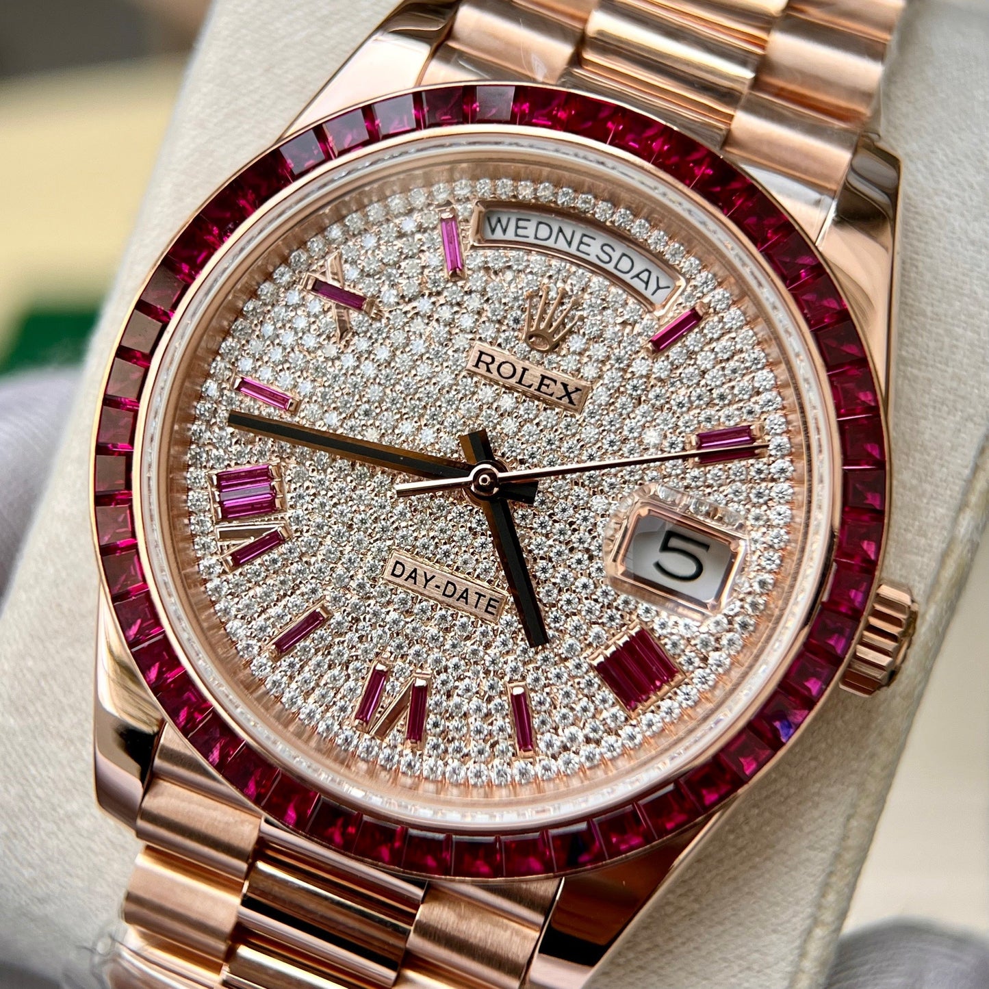 Rolex Day Date 228398 DRRP 1:1 best edition Custom rose gold 18k and ruby saphire Diamond Pave