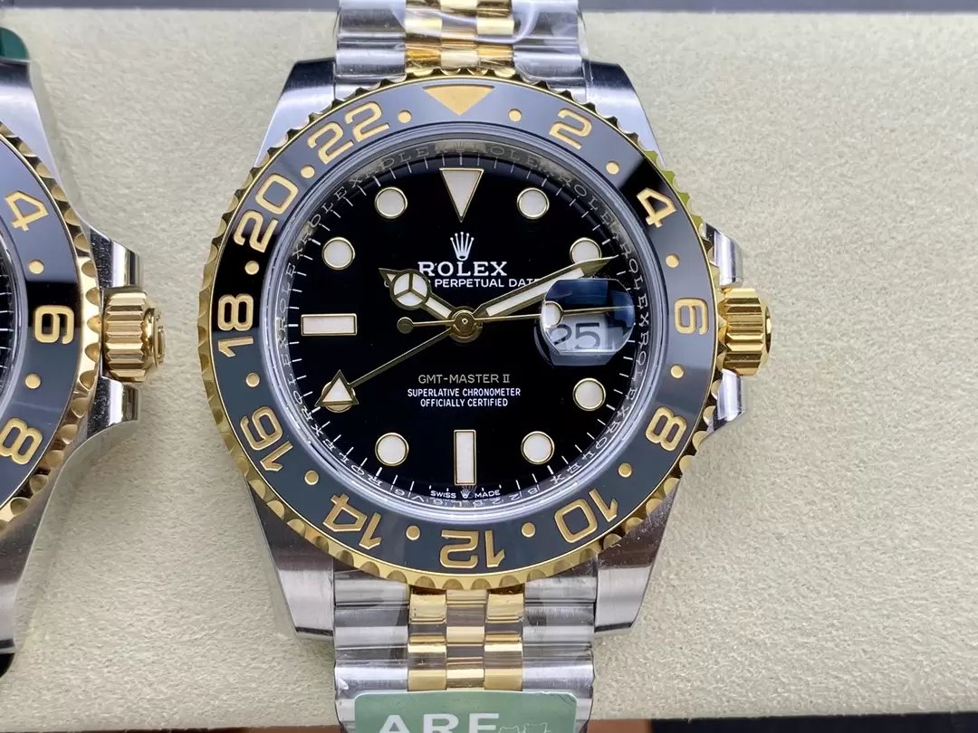 Réplique Rolex GMT Master II M126713grnr-0001 ARF Factory 1:1 Meilleure Édition Version Contrepoids