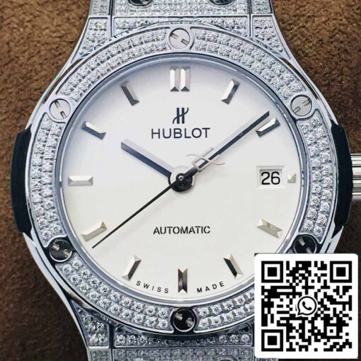 Hublot Classic Fusion 565.NX.1171.LR.1704 38MM 1:1 Best Edition HB Factory Black Dial - Image 6