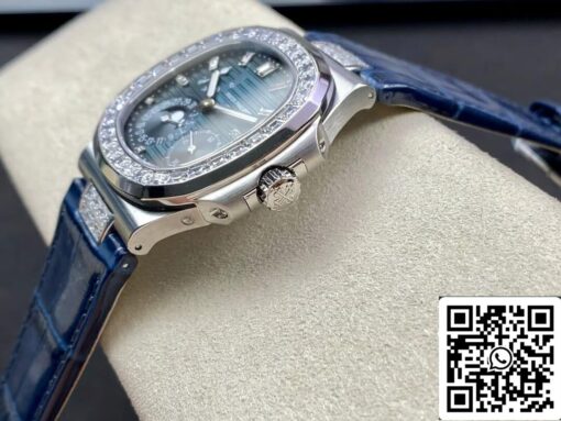 Patek Philippe Nautilus 5724G-001 1:1 Best Edition GR Factory Blue Strap - Image 5