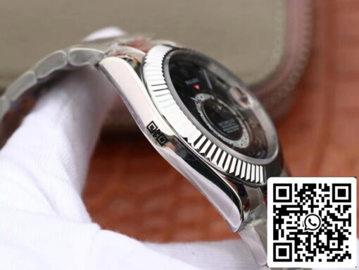 Rolex Sky Dweller 326939 Best 1:1 Edition Noob Factory Black dial and Silver - immagine 4