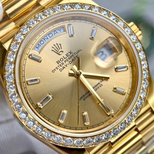 Rolex Day-Date 40 228348rbr-0002 Yellow Gold 18k gold encrusted with Artificial diamonds — изображение 4