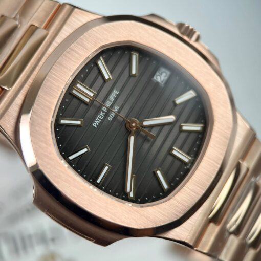 Patek Philippe Nautilus 5711/1R-001 –Wrapped 18k Rose Gold from 3K factory - immagine 5