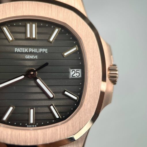 Patek Philippe Nautilus 5711/1R-001 –Wrapped 18k Rose Gold from 3K factory - immagine 7