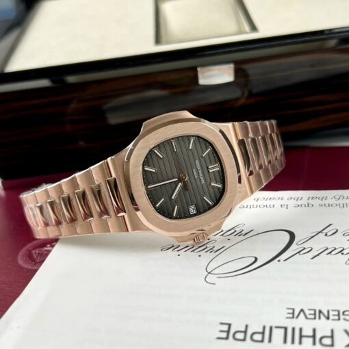 Patek Philippe Nautilus 5711/1R-001 –Wrapped 18k Rose Gold from 3K factory - immagine 10