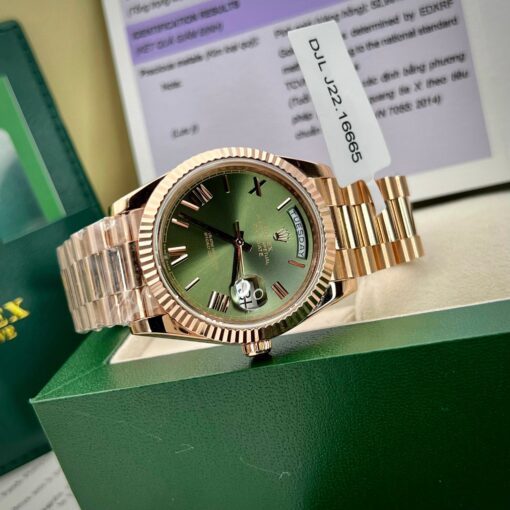 Rolex Day-Date 40 228235 Gold Filled 18k with 150 gram weight green dial - Image 11