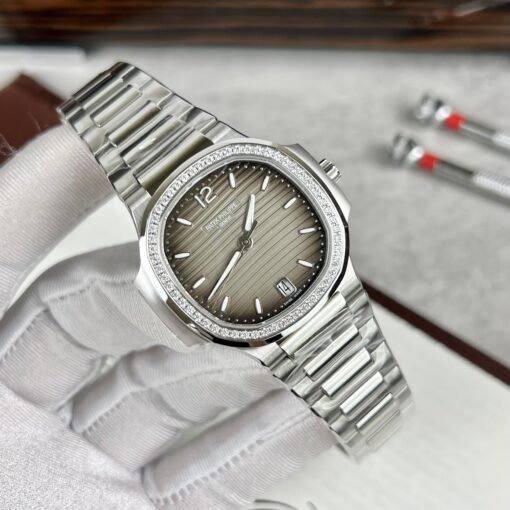 Patek Philippe Nautilus Ladies 7118/1A-011 custom stone from 3K Factory Stainless Steel - Image 3