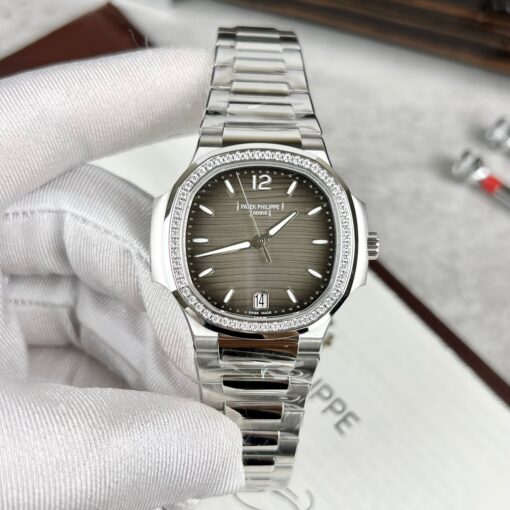 Patek Philippe Nautilus Ladies 7118/1A-011 custom stone from 3K Factory Stainless Steel - Image 4