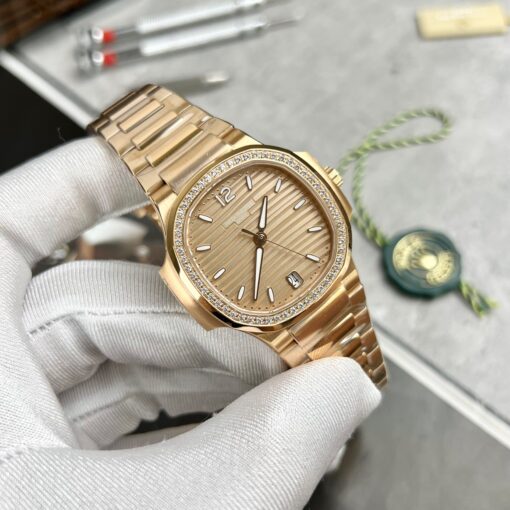 Patek Philippe Nautilus 7118/1R-010 18k gold filled from the 3k factory with yellow dial - Image 2