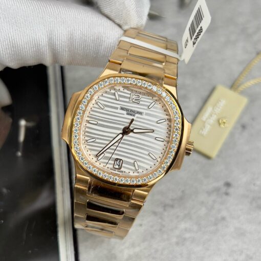 Patek Philippe Nautilus 7118/1R-010 18k gold filled with white dial custom Moissanite stone - Image 2