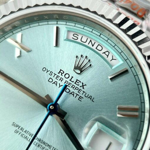 Rolex Day Date M228236-0012 Platinum Roman Dial Best 1:1 Edition GM Factory V2 — изображение 6