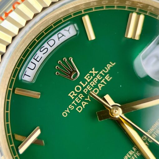 Rolex Day Date M228238-0061 Best 1:1 Edition GM Factory V2 Green Dial Yellow Gold - Image 7