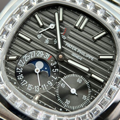 Patek Philippe Nautilus 5712GR 1:1 Best Edition GR Factory Grey Dial - Image 18