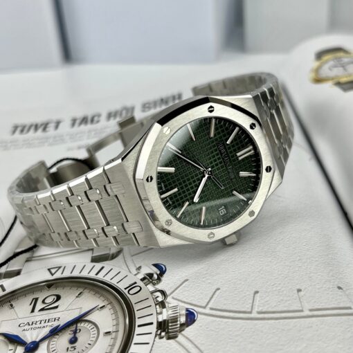 Audemars Piguet Royal Oak 15510ST.OO.1320ST.04 1:1 Best Edition ZF Factory Green Dial Newest Version - Image 3