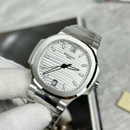 Patek Philippe Nautilus Ladies 7118/1A-010 3K Factory 1:1 Best Edition Swiss ETA324 - immagine 3