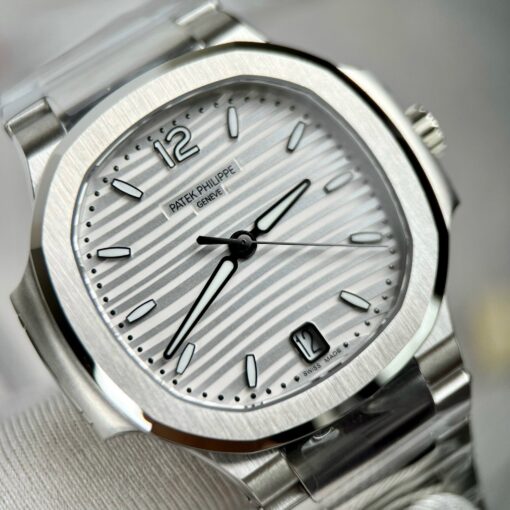 Patek Philippe Nautilus Ladies 7118/1A-010 3K Factory 1:1 Best Edition Swiss ETA324 - immagine 10