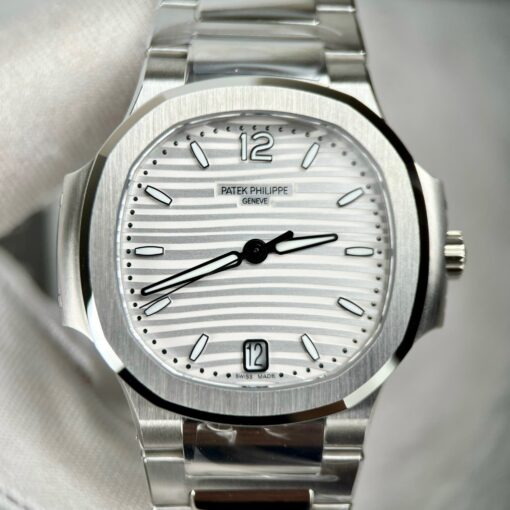 Patek Philippe Nautilus Ladies 7118/1A-010 3K Factory 1:1 Best Edition Swiss ETA324 - immagine 12