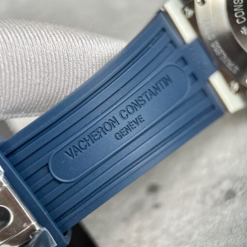 Vacheron Constantin Overseas 47450/000W-9511 TWA Factory 1:1 Best Edition Blue Dial Rubber Strap - Image 10