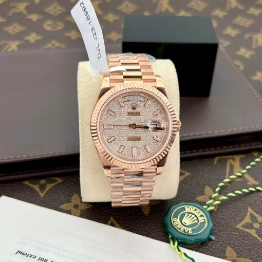 Rolex Day Date m228235-0036 custom 18k Everose Gold 1:1 best edition GM Factory Moissanite dial — изображение 3