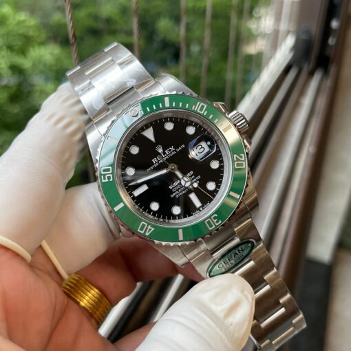 Rolex Submariner M126610LV-0002 Kermit 41MM 3235 movement Clean Factory Green Bezel - Image 3