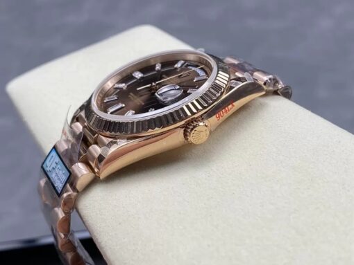 Rolex Day Date M228235-0003 V5 40mm  QF Factory 1:1 Best Edition Chocolate Dial Bezel - immagine 5