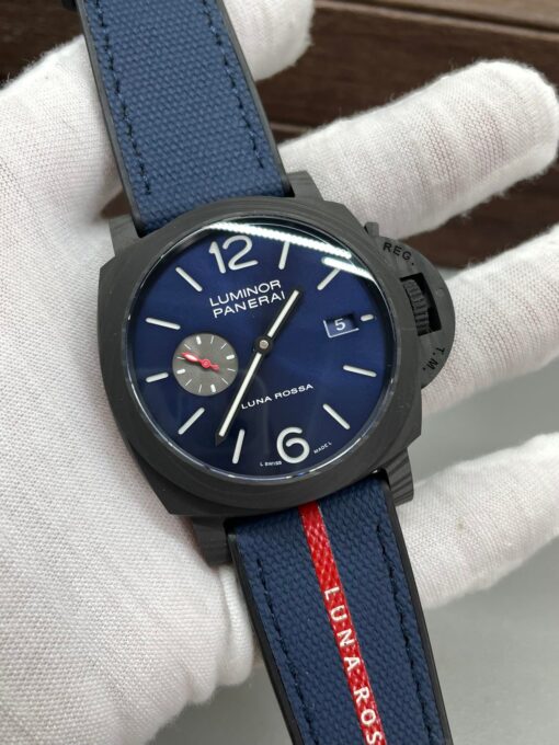 Panerai Luminor PAM01529 Marina Carbotech™ Luna Rossa 1:1 Best Edition VS Factory – Bild 9