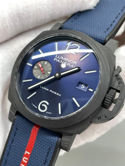 Panerai Luminor PAM01529 Marina Carbotech™ Luna Rossa 1:1 Best Edition VS Factory – Bild 7